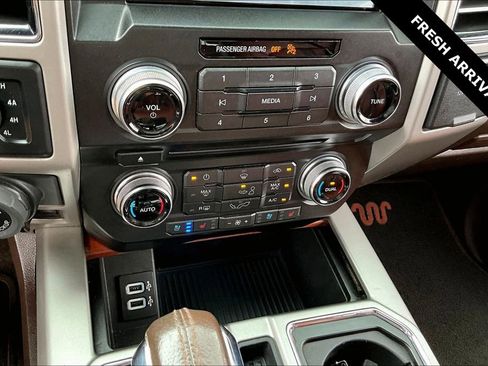 Used 2018 Ford F150 King Ranch w/ Trailer Tow Package AWD/4WD image 16