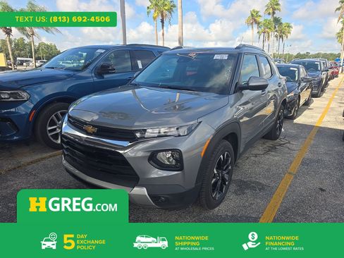 Used 2023 Chevrolet TrailBlazer LT FWD image 1