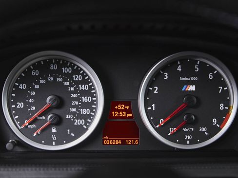 Used 2009 BMW M6 Coupe image 33