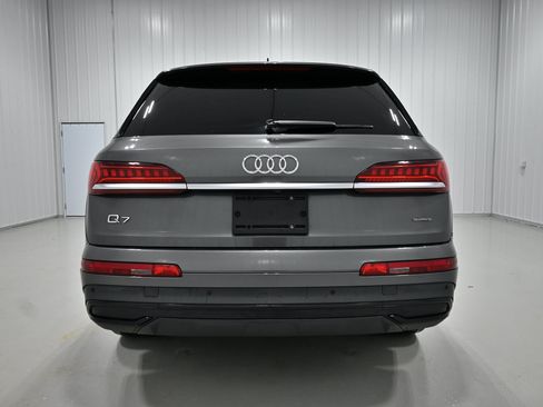 Used 2021 Audi Q7 3.0T Premium Plus AWD/4WD image 34
