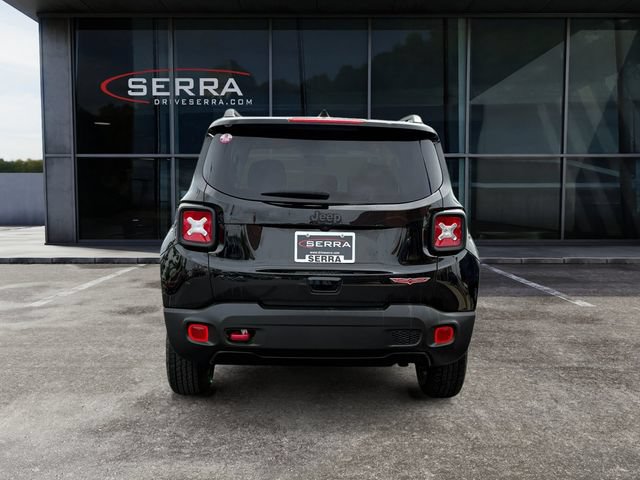 Used 2023 Jeep Renegade Trailhawk AWD/4WD image 4