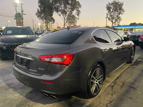 Used 2016 Maserati Ghibli S image 5