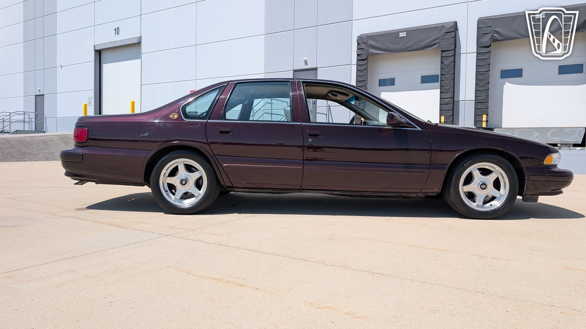 Used 1995 Chevrolet Impala SS RWD image 19