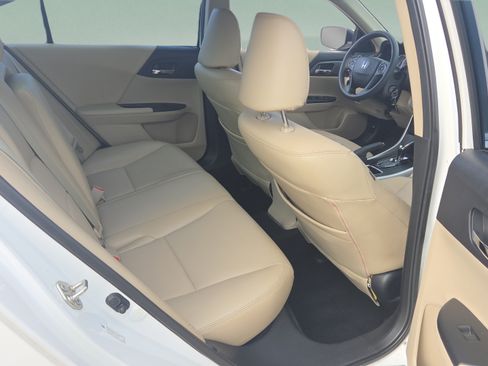 Used 2013 Honda Accord LX image 15