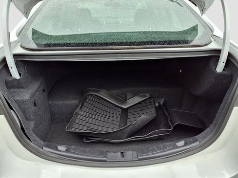 Used 2019 Ford Fusion SE image 33