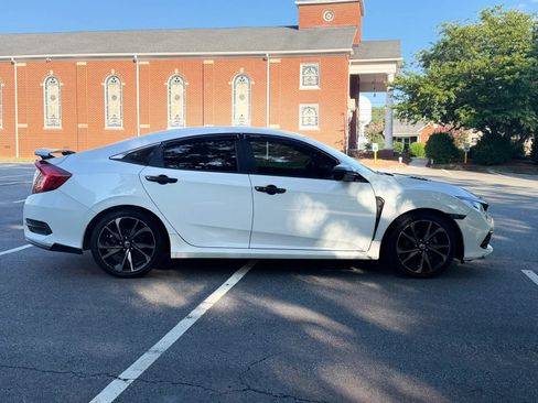 Used 2020 Honda Civic Sport image 7