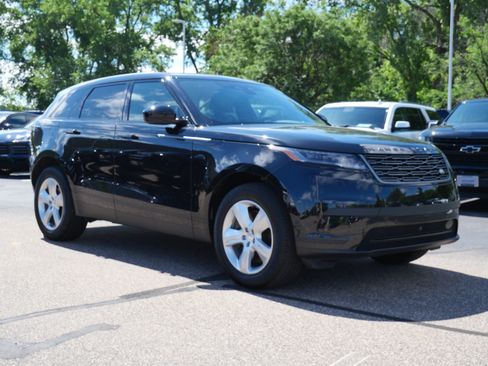 Used 2026 Land Rover Range Rover Velar S AWD/4WD image 7