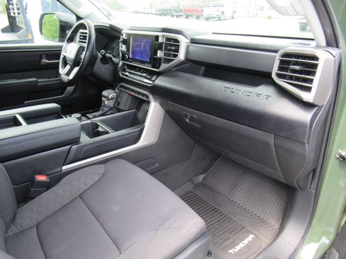 Used 2022 Toyota Tundra SR5 w/ Convenience Package RWD image 11