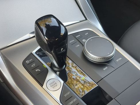 Used 2023 BMW 440i xDrive Coupe w/ Premium Package image 33