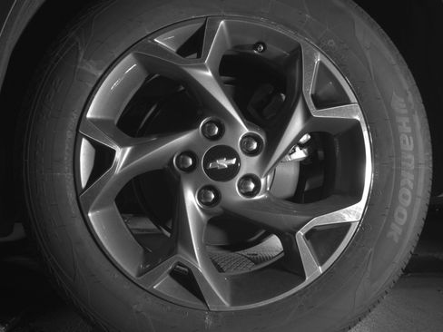 Used 2025 Chevrolet Trax LT w/ LT Convenience Package FWD image 14