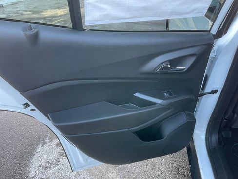 New 2026 Chevrolet Trax LT w/ LT Convenience Package image 22