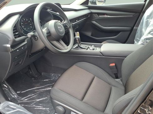 New 2026 MAZDA MAZDA3 s FWD image 10