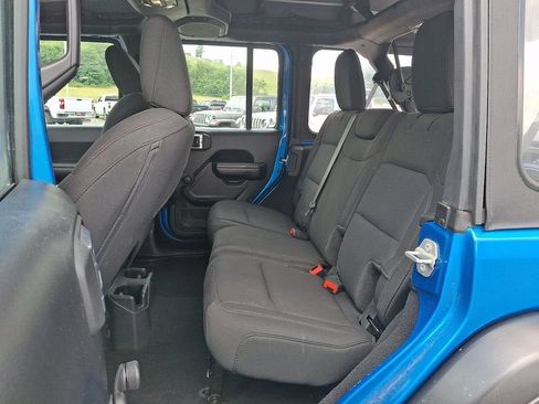 Used 2021 Jeep Wrangler Unlimited Sport AWD/4WD image 10