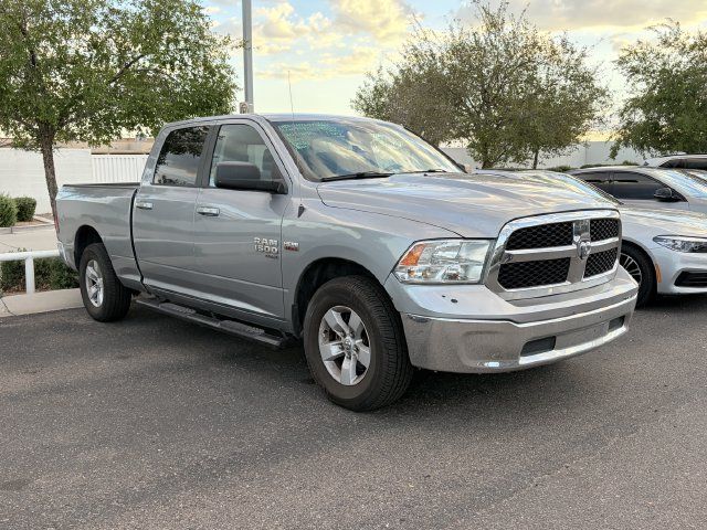 Used 2020 RAM 1500 Classic SLT RWD image 3