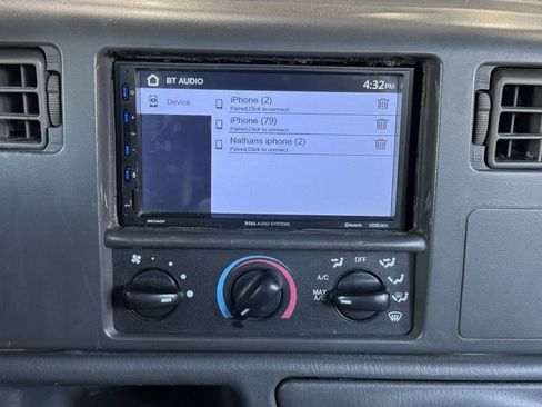 Used 2003 Ford F350 XL image 12