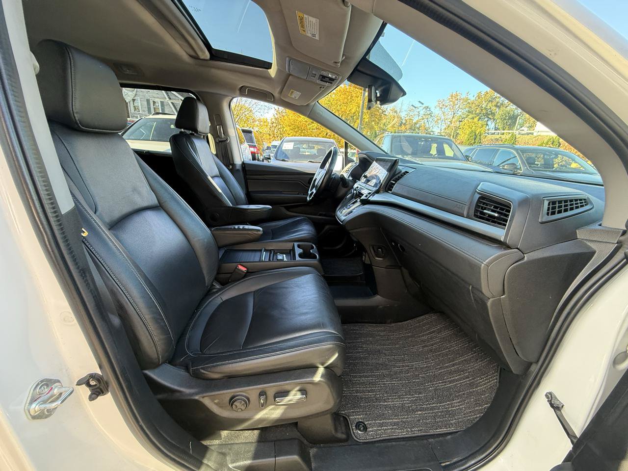 Used 2024 Honda Odyssey EX-L image 21