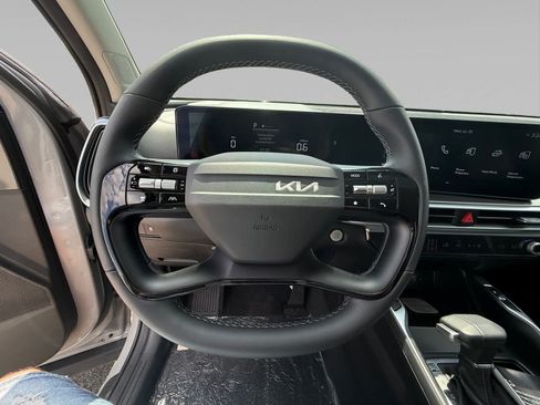 New 2026 Kia Sorento S w/ S Panoramic Sunroof Package FWD image 13