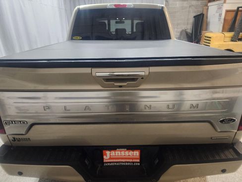 Used 2018 Ford F150 Platinum image 5