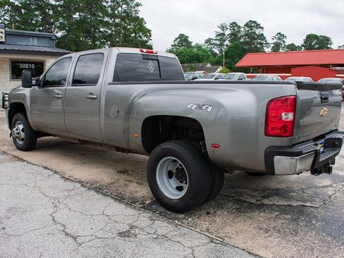 Used 2013 Chevrolet Silverado 3500 LTZ AWD/4WD image 4