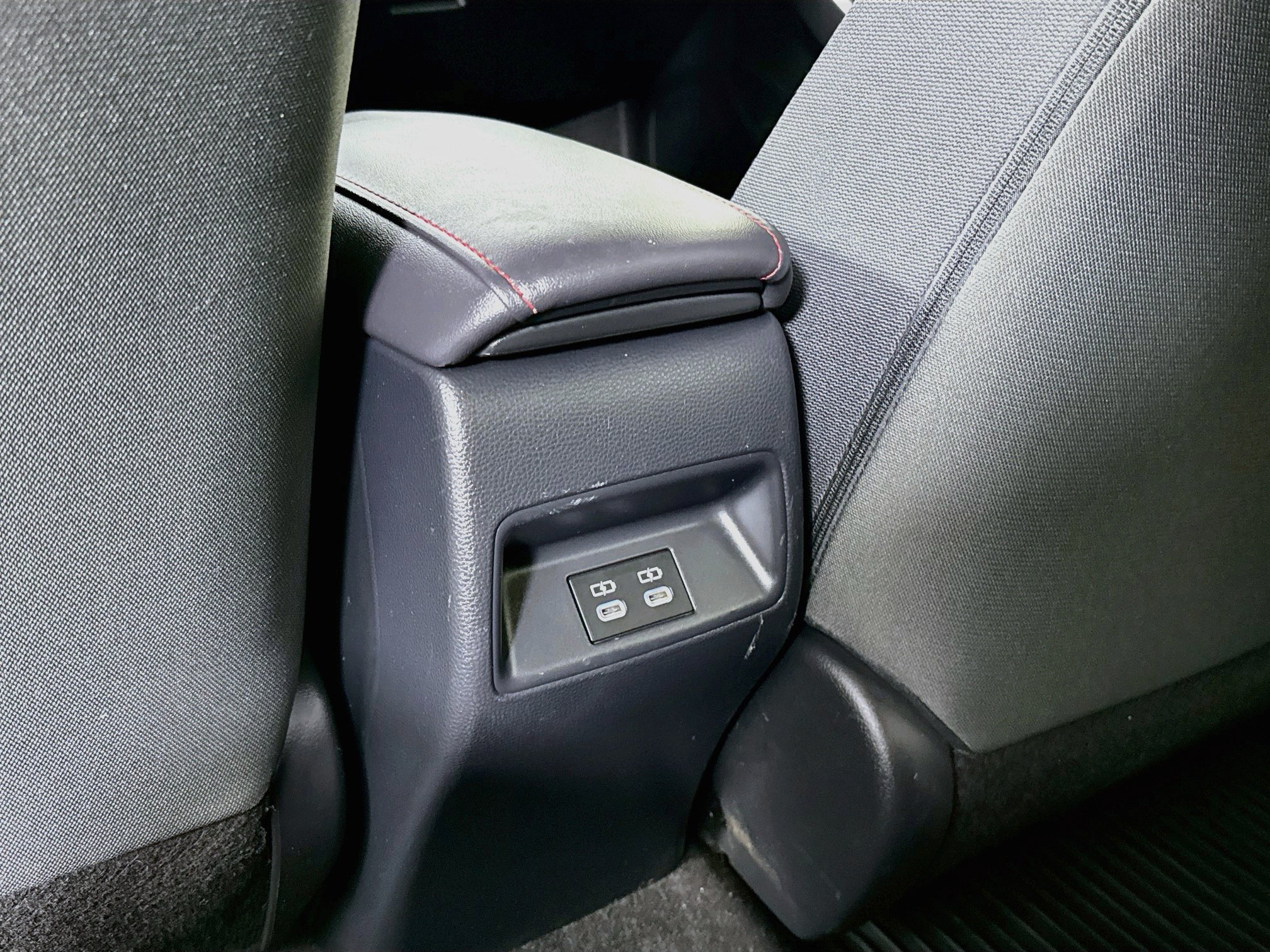 Certified 2024 Toyota Corolla SE FWD image 25