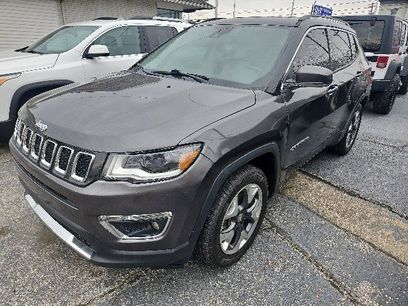 Used 2018 Jeep Compass Limited w/ Navigation Group