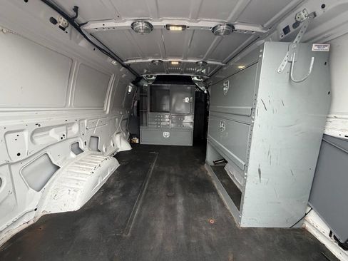 Used 2013 Ford E-150 and Econoline 150 w/ PWR Group image 10