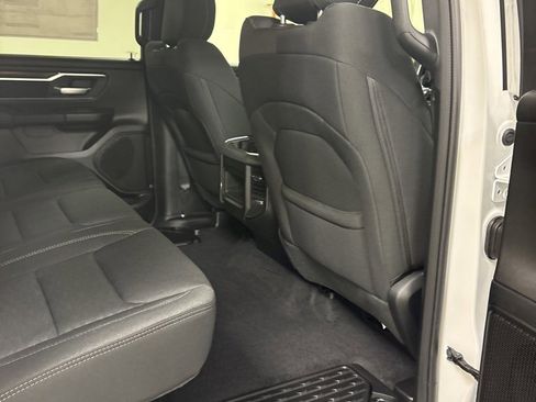 New 2026 RAM 1500 4x4 Crew Cab image 34