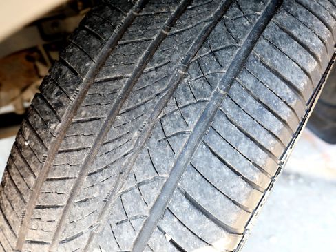 Used 2019 Toyota Highlander XLE image 32