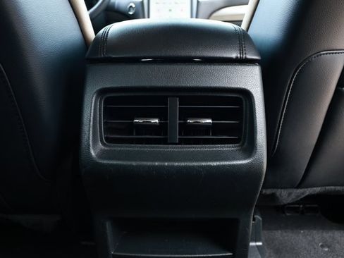 Used 2024 Ford Edge SEL AWD/4WD image 26