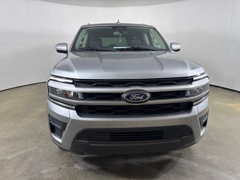Used 2022 Ford Expedition XLT RWD image 19
