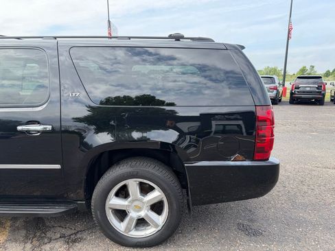 Used 2011 Chevrolet Suburban LTZ AWD/4WD image 8