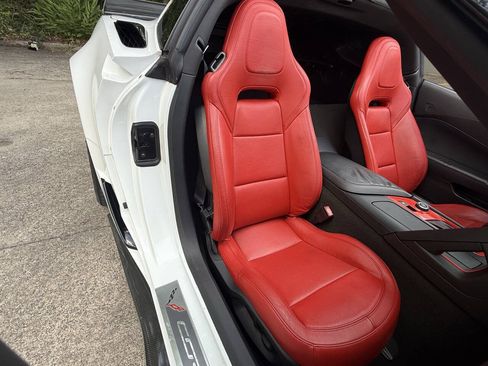 Used 2016 Chevrolet Corvette Z06 RWD image 42