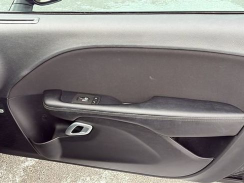 Used 2021 Dodge Challenger R/T Scat Pack w/ Scat Pack Stripe image 25