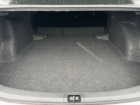 Used 2025 Toyota Corolla LE image 24