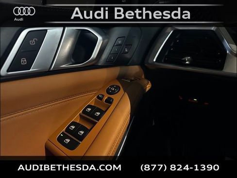 Used 2025 BMW X5 xDrive40i w/ M Sport Package image 15