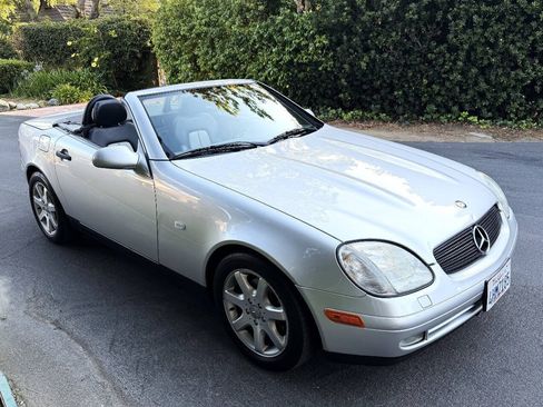 Used 2000 Mercedes-Benz SLK 230 image 18