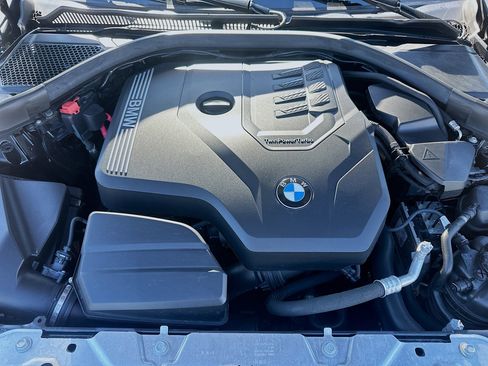 Used 2023 BMW 230i Coupe w/ Convenience Package image 32