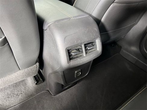 Used 2022 GMC Terrain AT4 w/ Infotainment Package II image 21