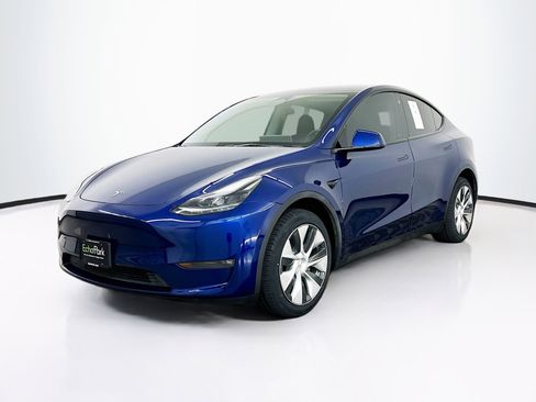Used 2023 Tesla Model Y Long Range AWD/4WD image 3