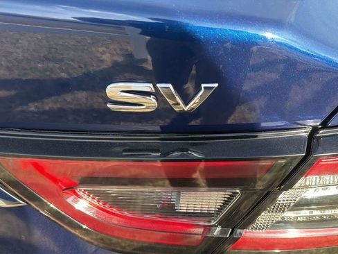 Used 2023 Nissan Maxima SV w/ Floor Mat Group image 8