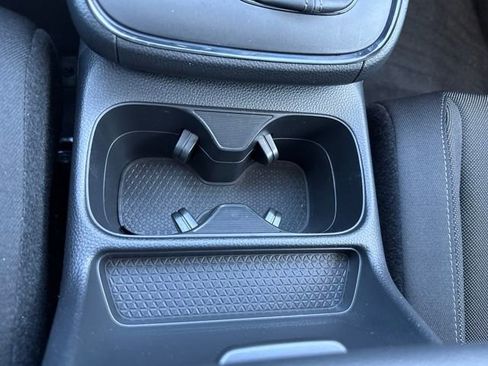 Certified 2025 Honda CR-V EX image 30