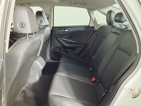 Used 2019 Volkswagen Jetta SEL FWD image 13