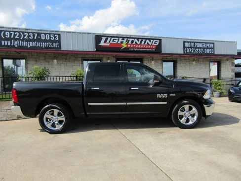 Used 2017 RAM 1500 Lone Star image 5