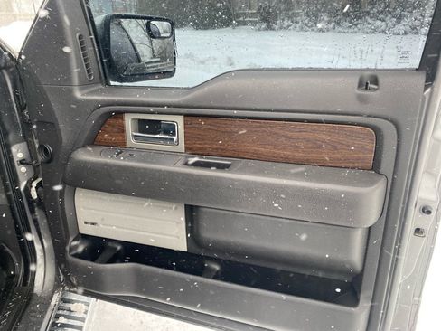 Used 2013 Ford F150 Lariat w/ Luxury Equipment Group image 28