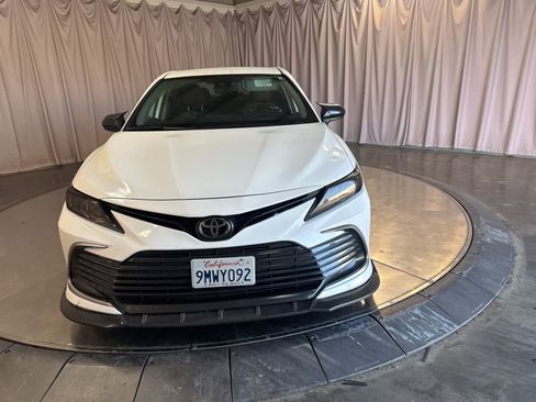 Used 2023 Toyota Camry LE image 2