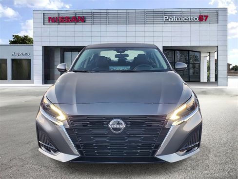 New 2025 Nissan Altima 2.5 SV w/ SV Special Edition Package image 2