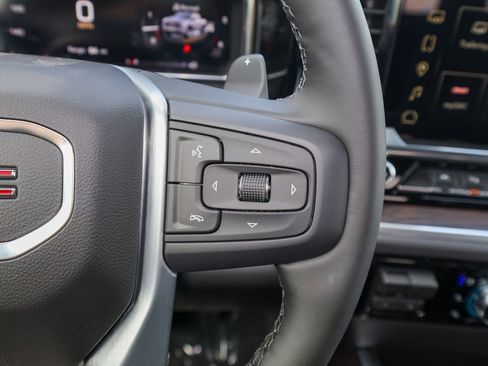 New 2026 GMC Sierra 1500 SLT image 20