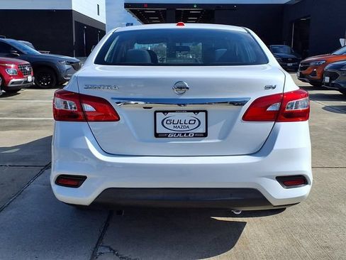 Used 2019 Nissan Sentra SV FWD image 6