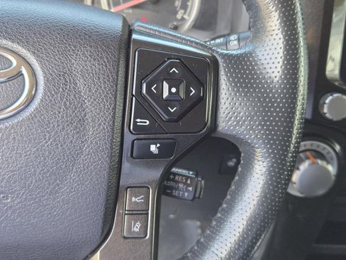 Used 2023 Toyota 4Runner TRD Off-Road Premium image 19