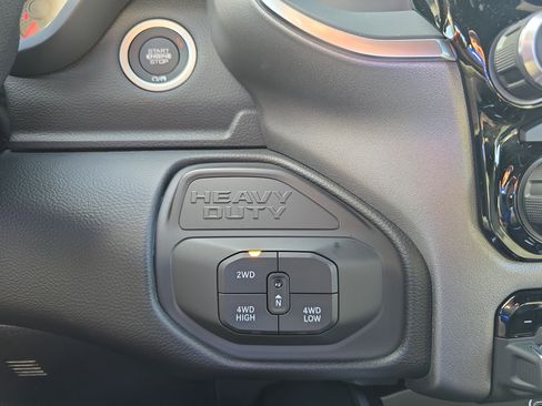 New 2025 RAM 2500 Big Horn image 25